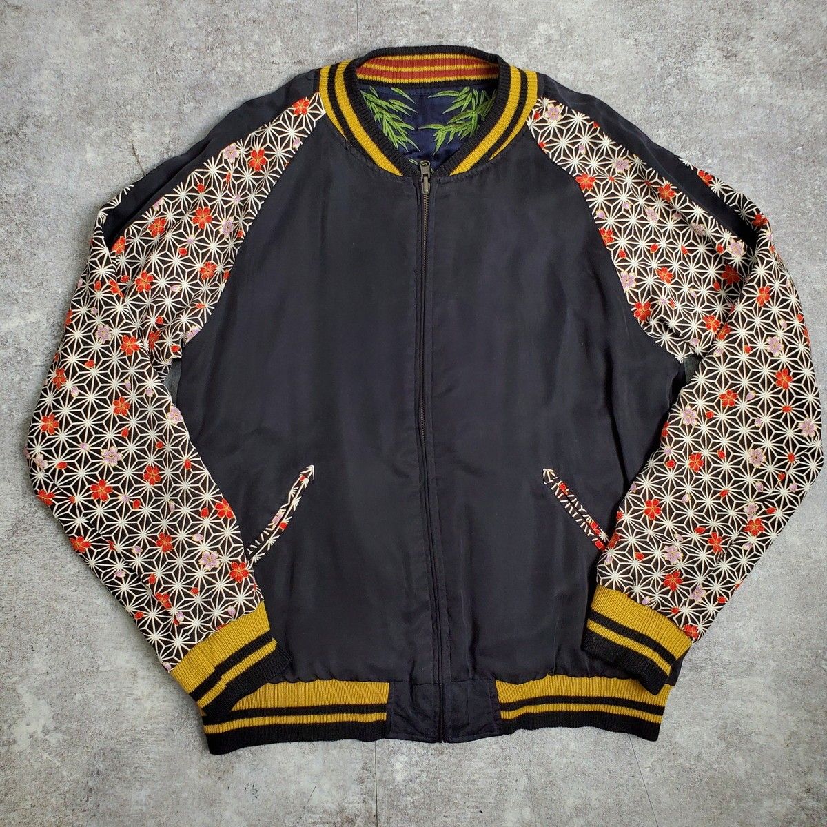 泥棒日記 リバーシブル 鬼子母神 虎 刺繍 幾何学模様 レーヨン混 和柄