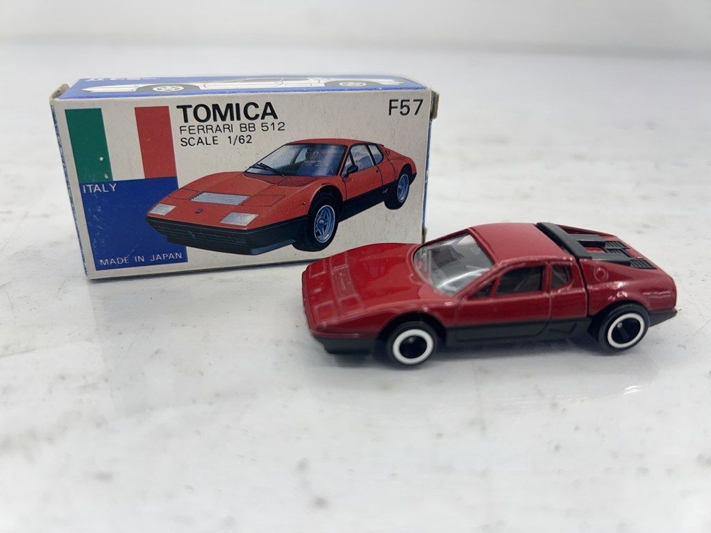 トミカ フェラーリBB512吉田秀樹展開催記念 2台セット トミカ フェラーリBB512吉田秀樹展開催記念 2台セット TOMICA トミカ