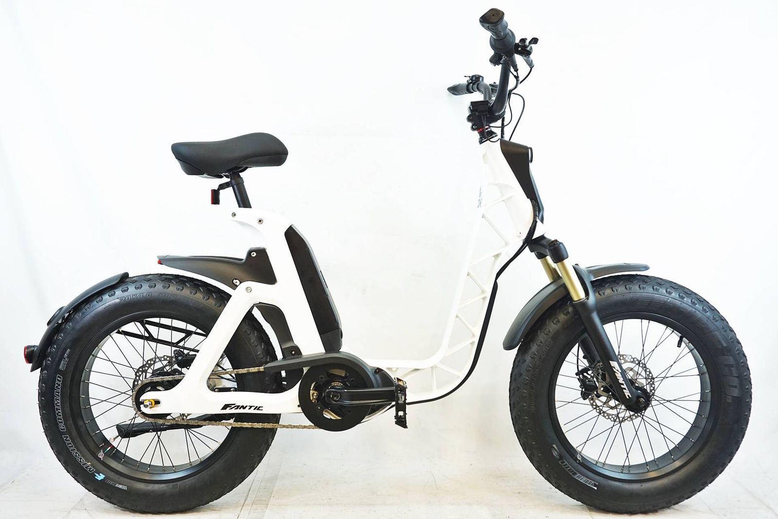 FANTIC ファンティック ISSIMO FUN 2025年モデル e-bike | バイチャリ有明店