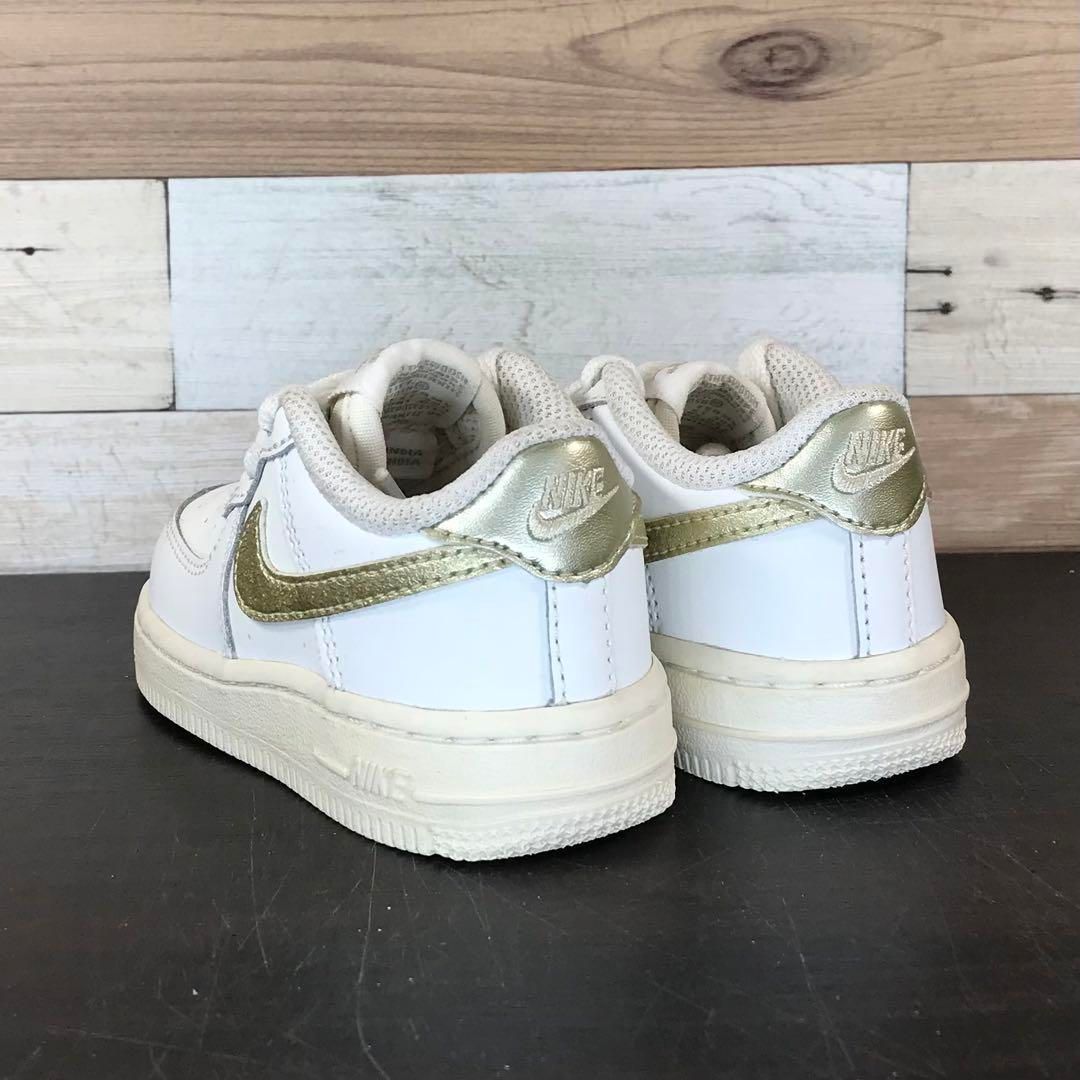 ホワイト ゴールド