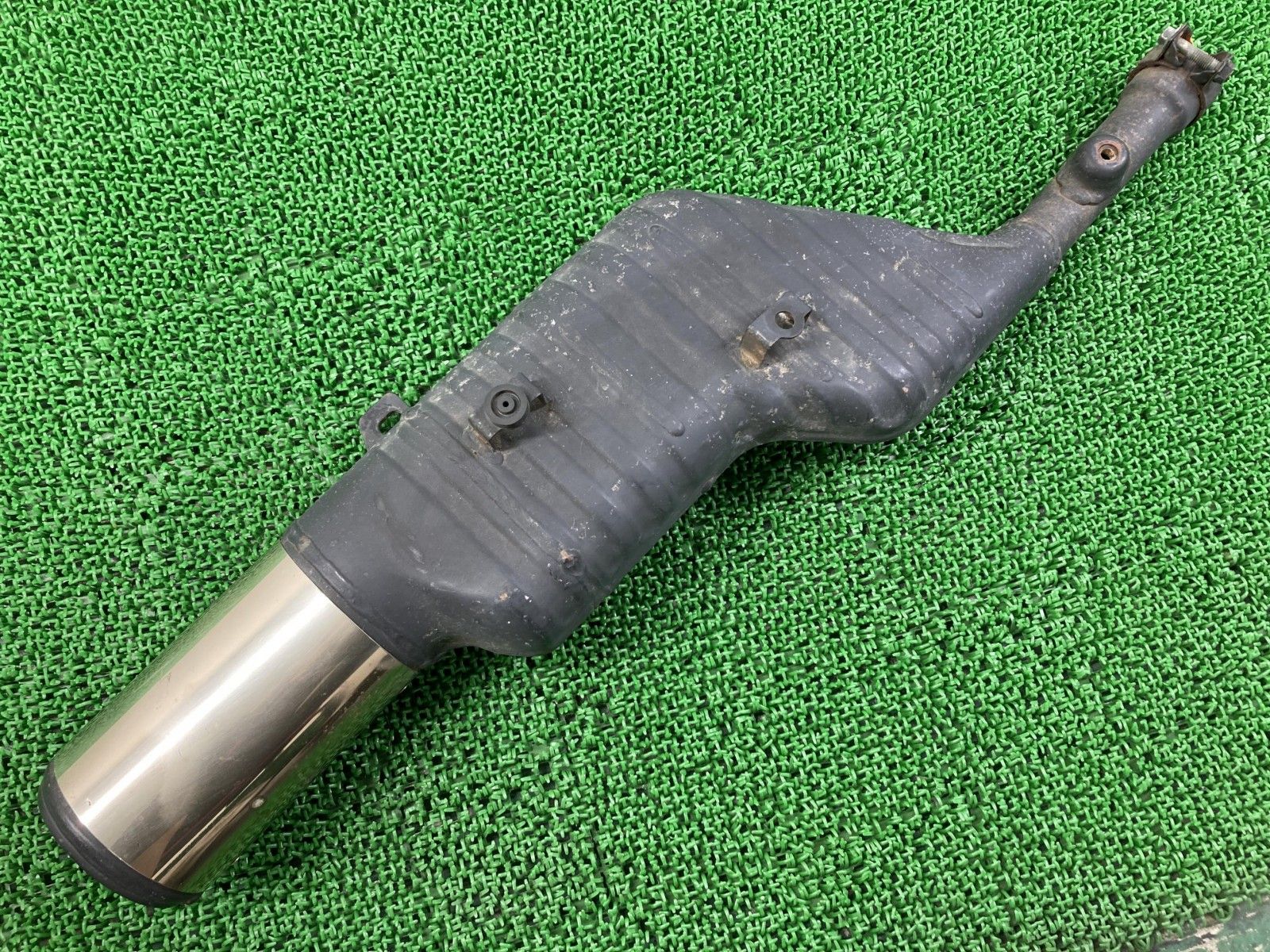 ゼファー４００/X用 チヂミ塗装 エンジンガード （黒） 新品