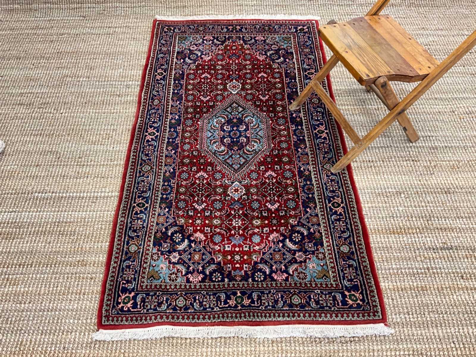 ヴィンテージラグ　インド絨毯　166cm×93cm 手織り絨毯　ハンドメイド　L003