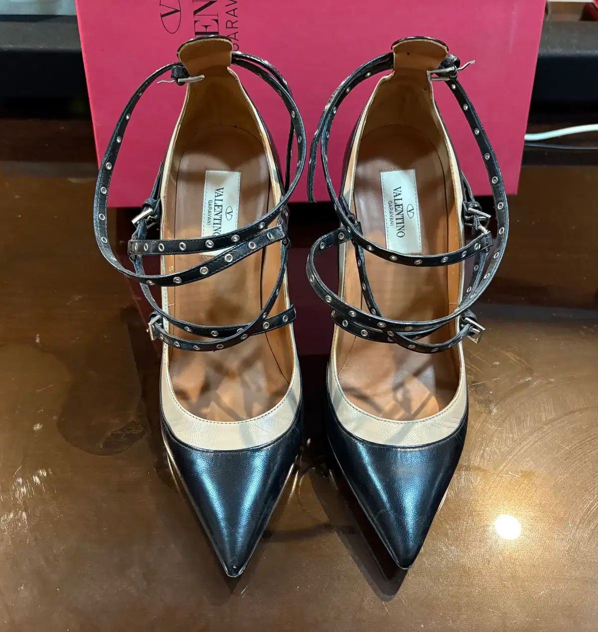 ヴァレンティノ　ヒール Valentino Garavaniアウトレット：ヒールサンダル レディース