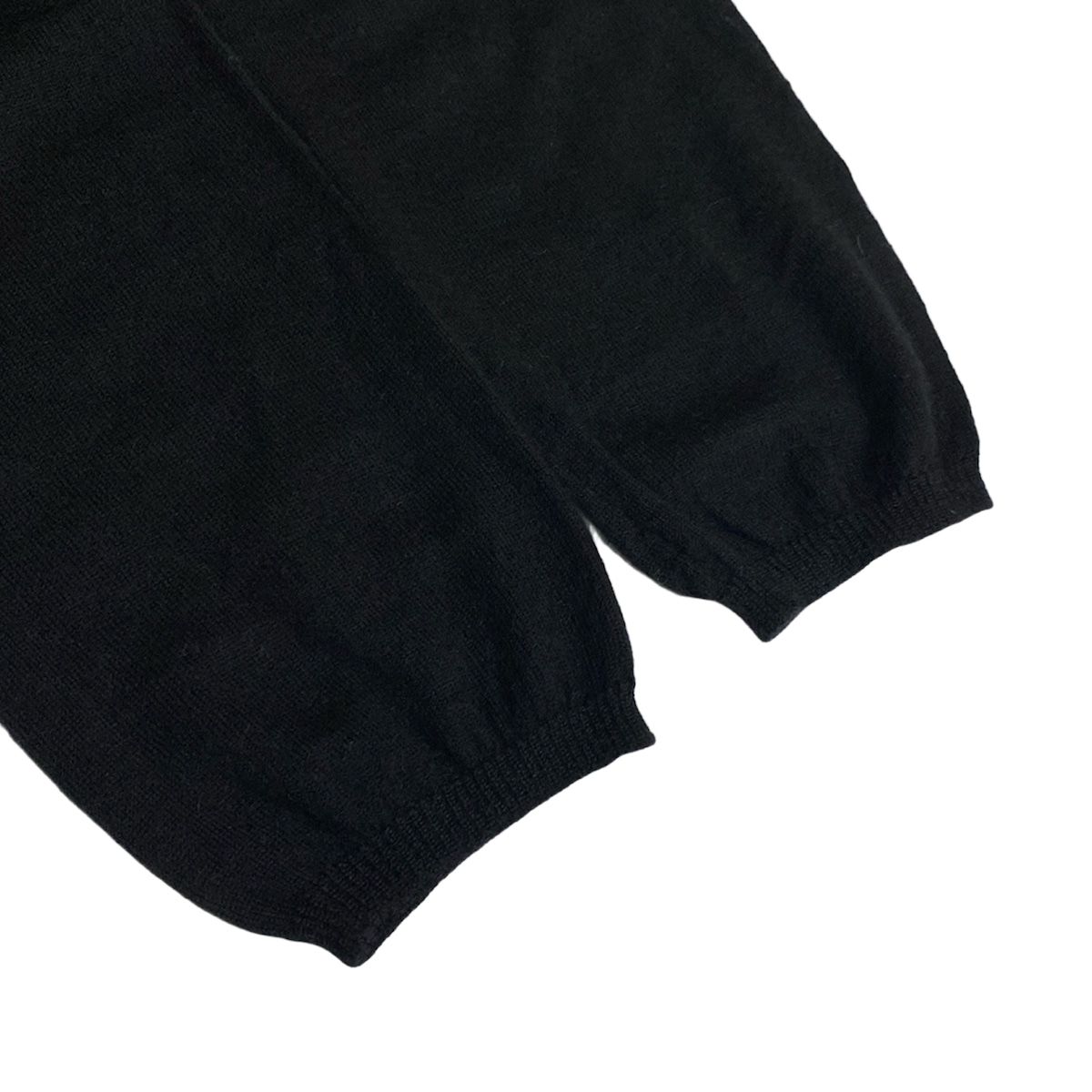 ☆美品☆シャネル カシミヤ シルク 長袖 ニット 薄手 ロゴプレート 42 黒 シャネル ココマーク P70 カシミヤ×シルク ニット 36 レディース