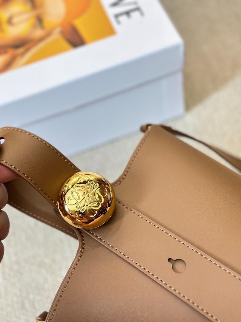 新品！LOEWE ロエベ ミニゲート レッド ミニレザーショルダーバッグ