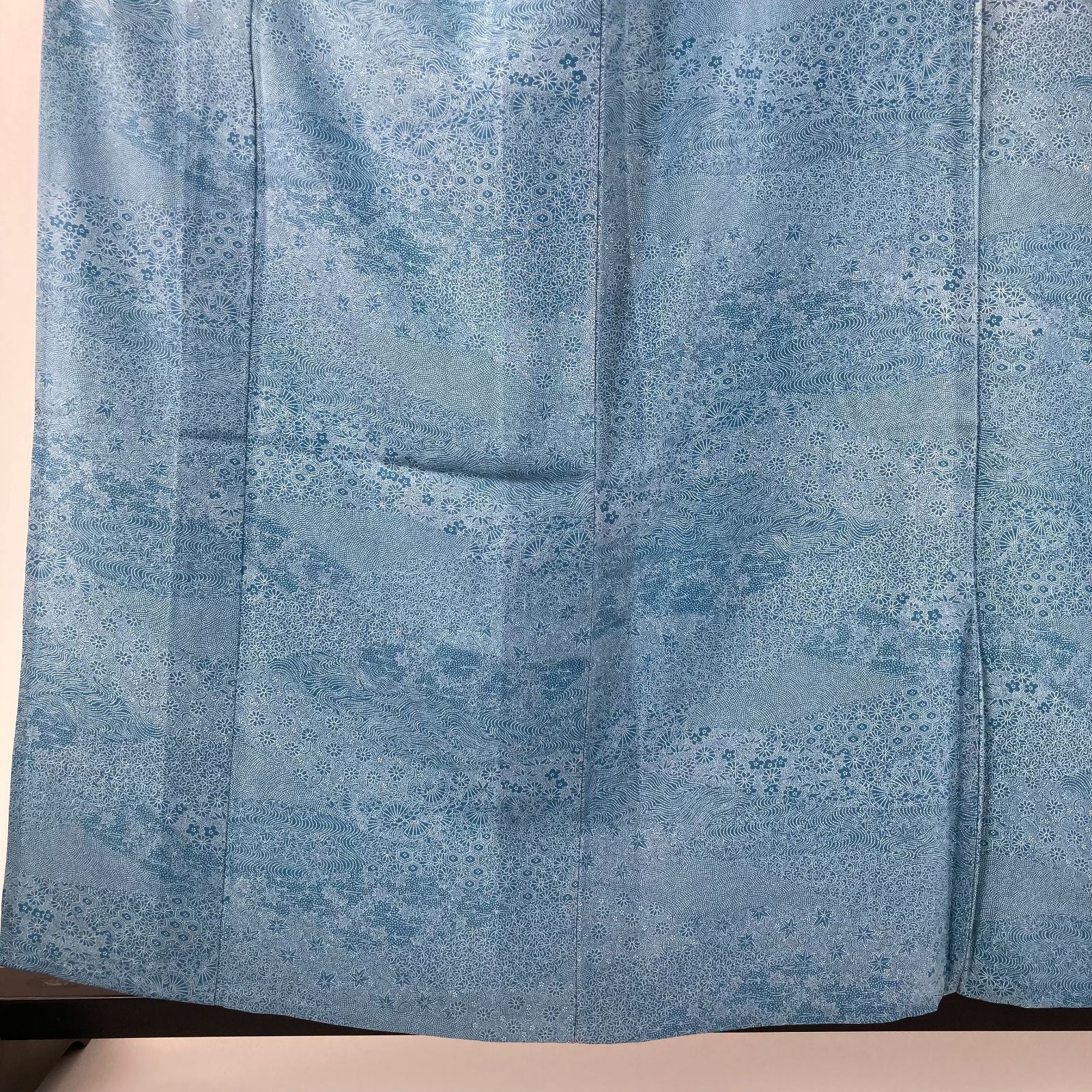 [紗] 洗える　夏着物　小紋　水色　亀甲　夏物　薄物　花火大会　夏祭　カジュアル たんす屋 リユース着物 小紋 水色 カジュアル ちりめん 伊勢型調