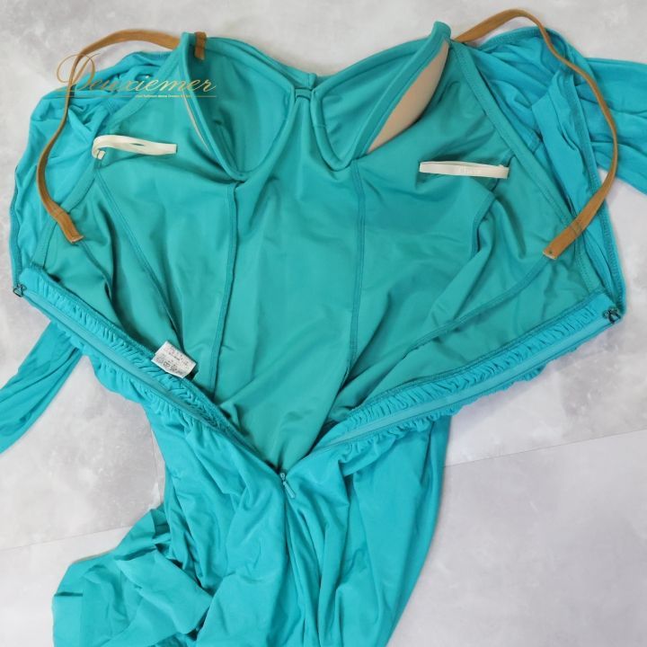 ストレッチ性 伸びる