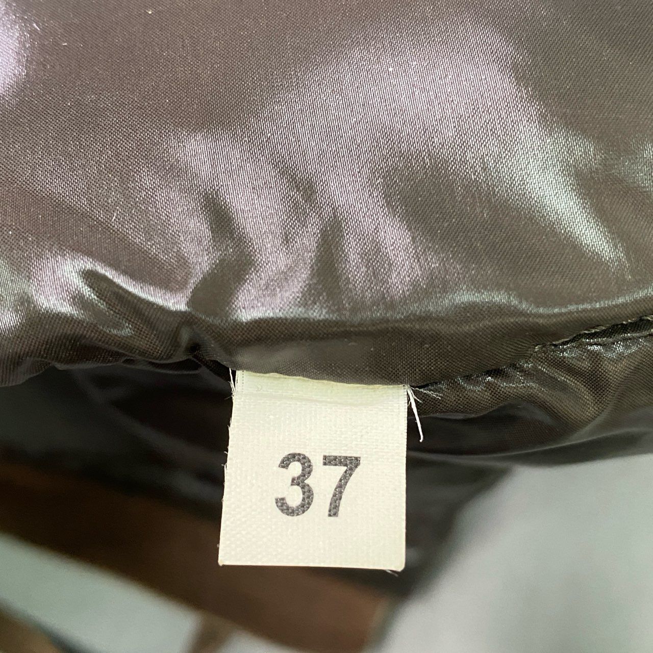 1e16 MONCLER モンクレール フロントジップ ロングダウンブーツ 37  