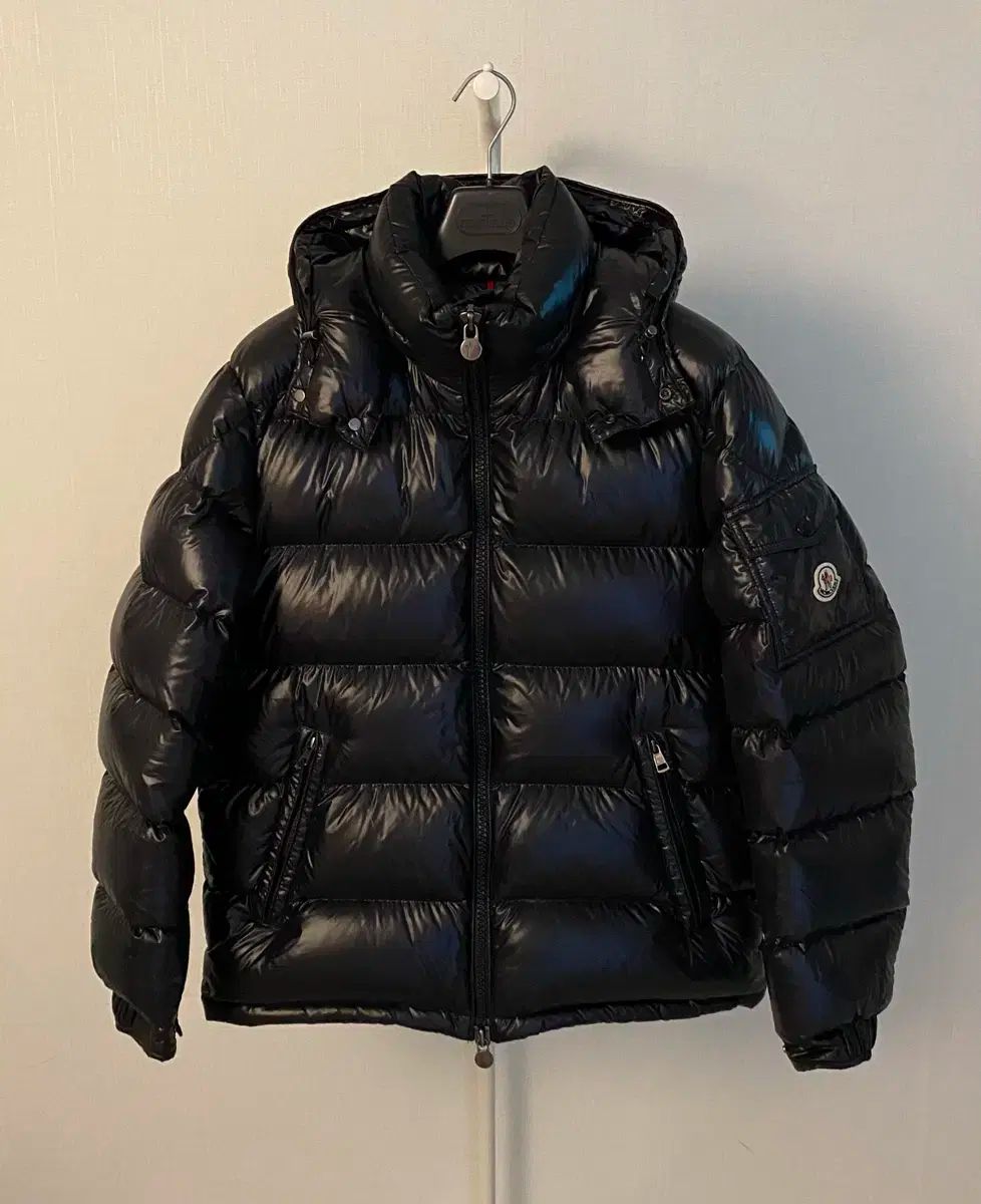 4size | グレード MONCLER モンクレール マヤ 黒