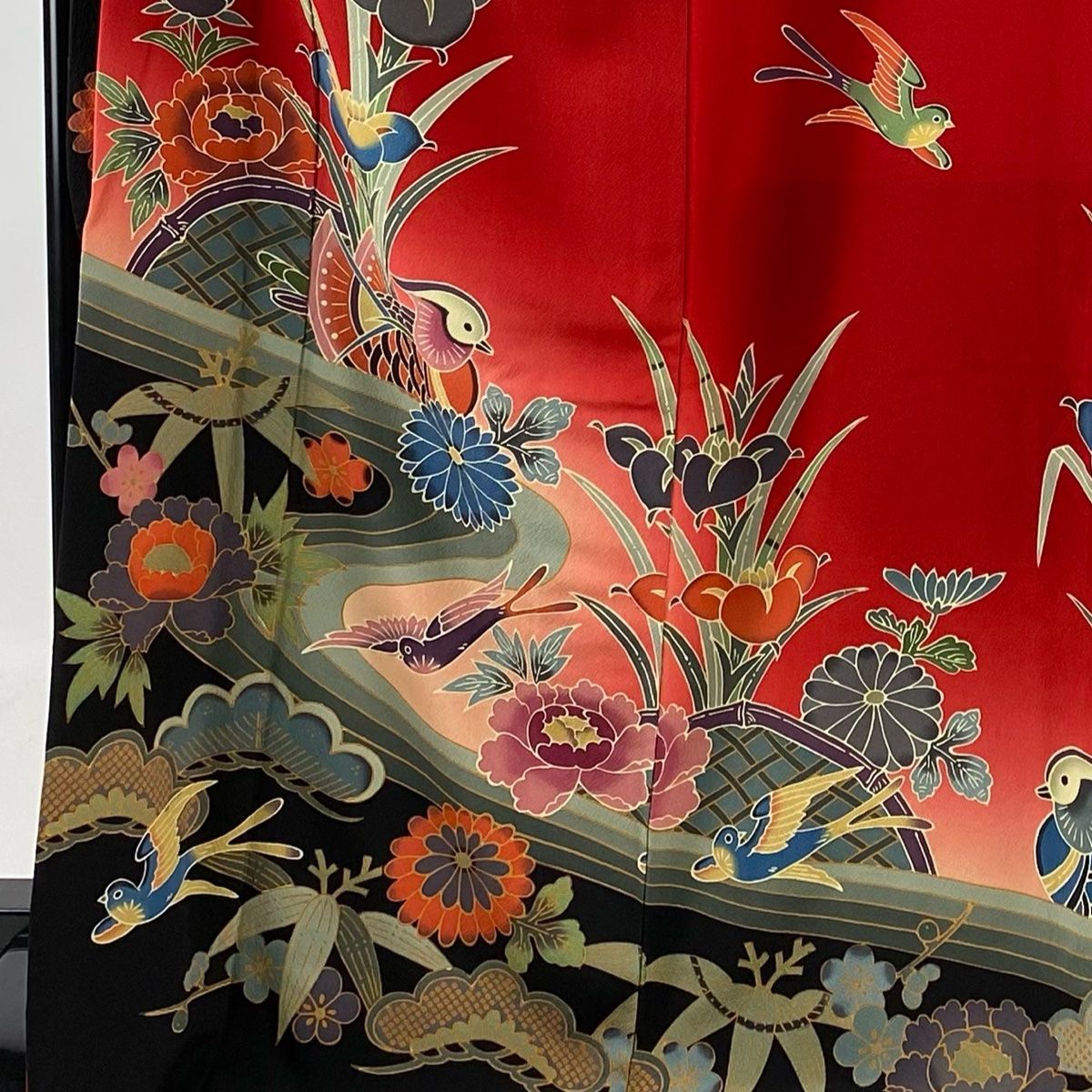 振袖 身丈172cm 裄丈69cm L 袷 宮崎良次 紅型 落款 鳥 松竹梅 染分け