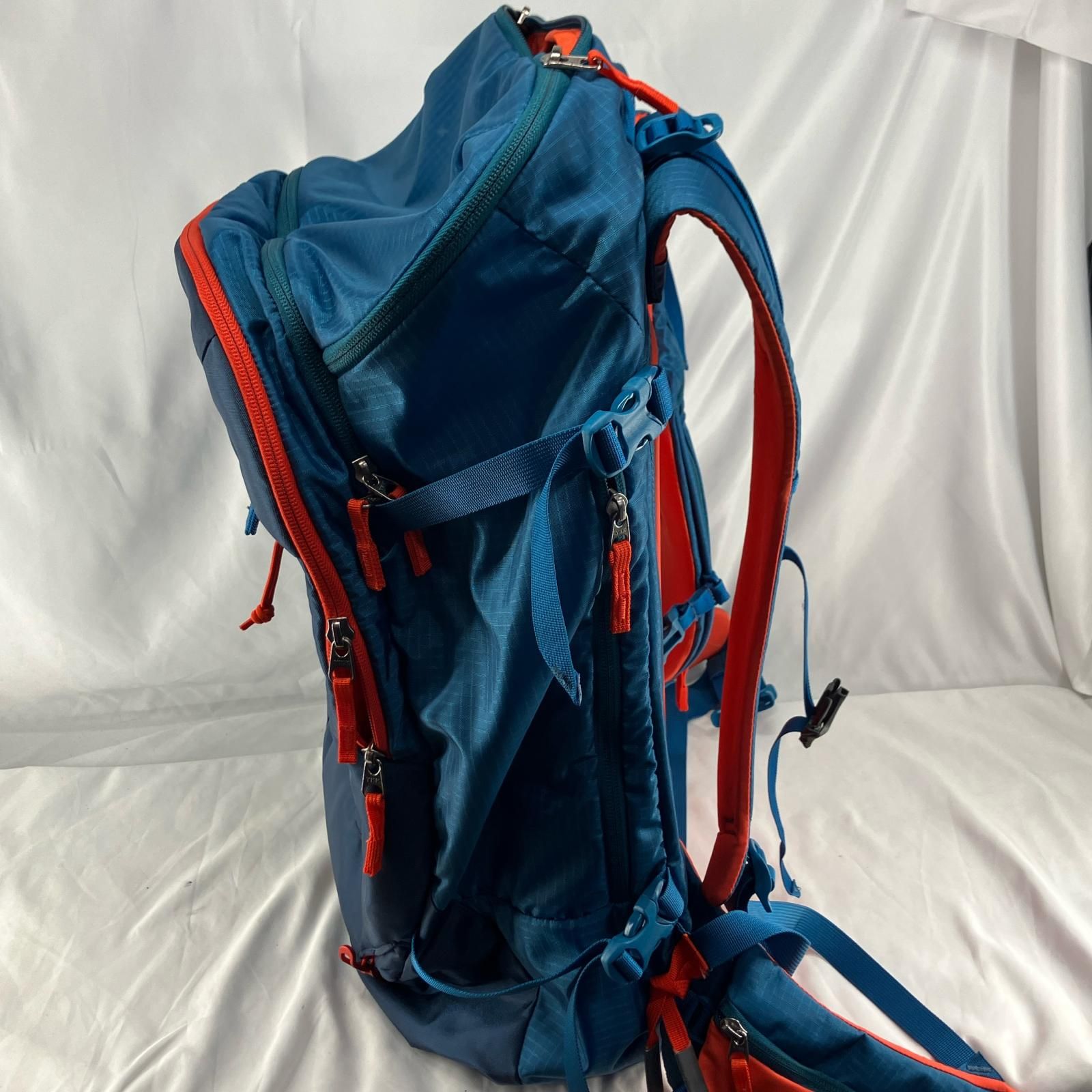 アウトドアバック BLUE ICE ネイビー - メルカリ 