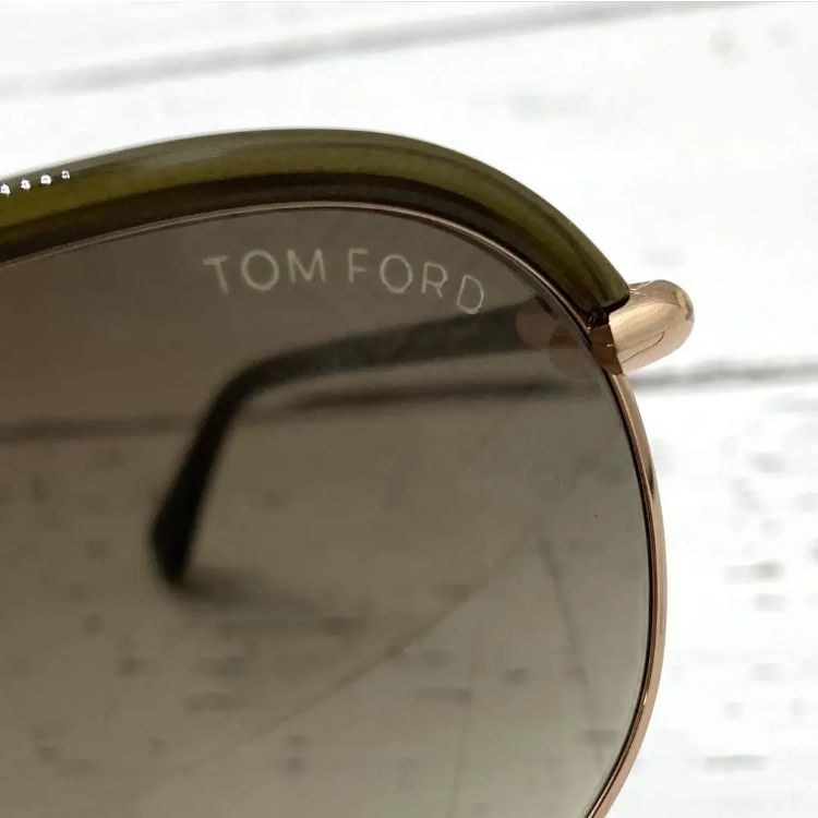 極美品❣️TOM FORDトムフォードRussell TF234サングラス - メルカリ