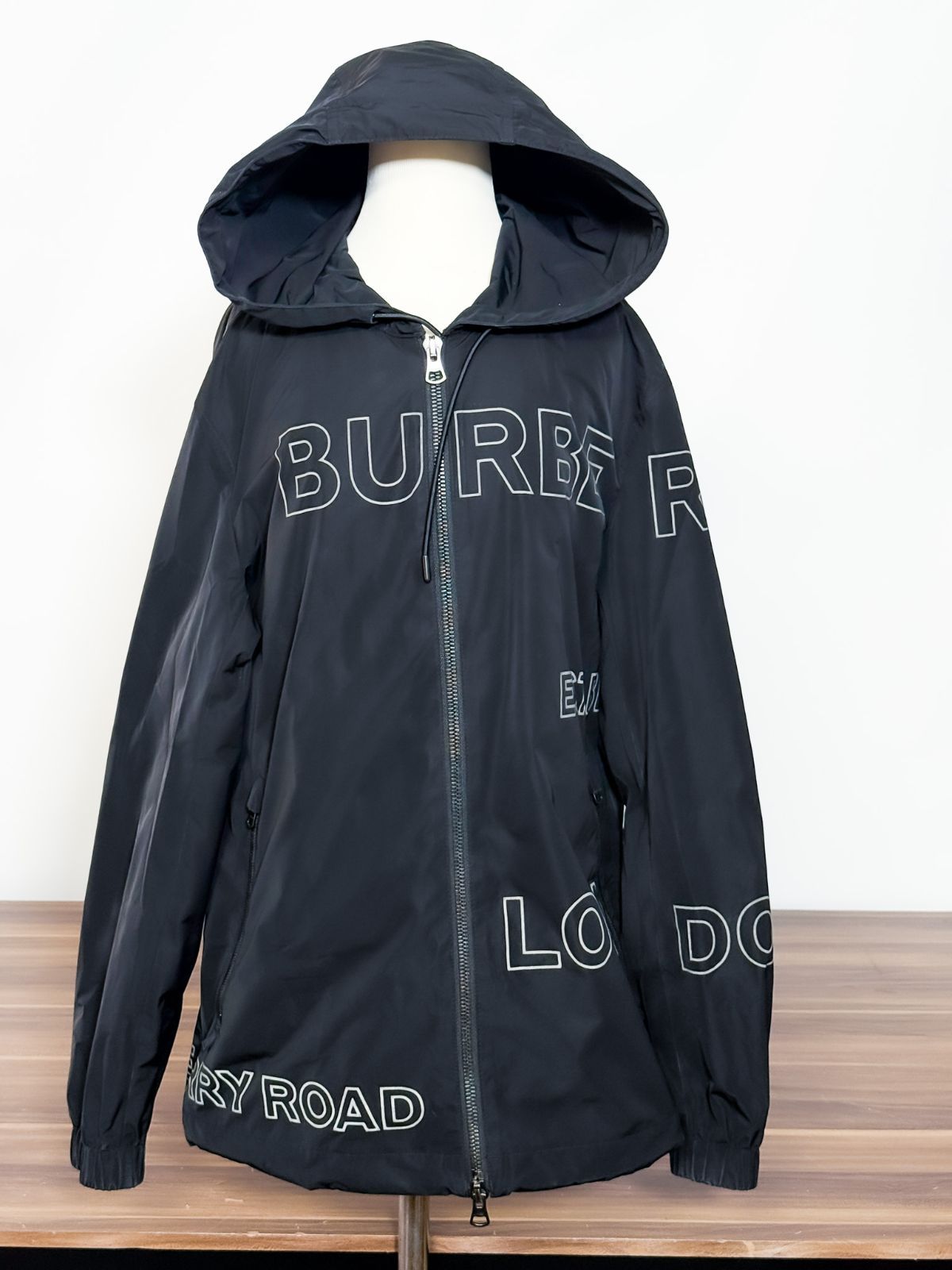 BURBERRY ロゴプリント フーデッドジャケット XS
