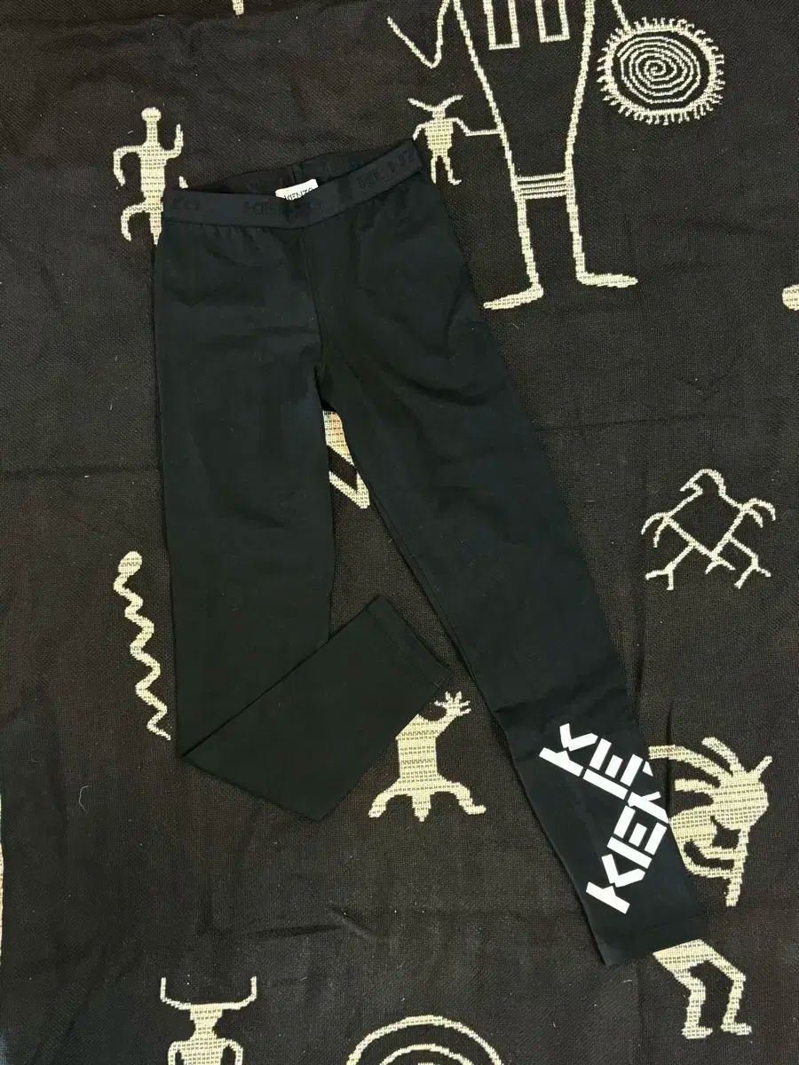 ♯Kfg26Bz脳トレ超変形!恐竜立体タングラム全8種 ♯Kfg26Bz脳トレ超変形!恐竜立体タングラム全8種の通販 by