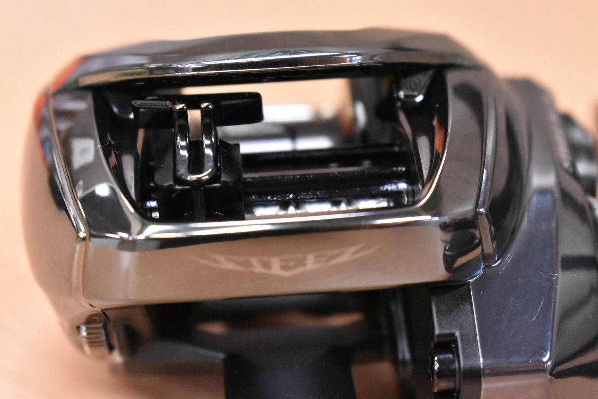 ダイワ 24 スティーズ SV TW 100XHL左ハンドル / ベイトリール