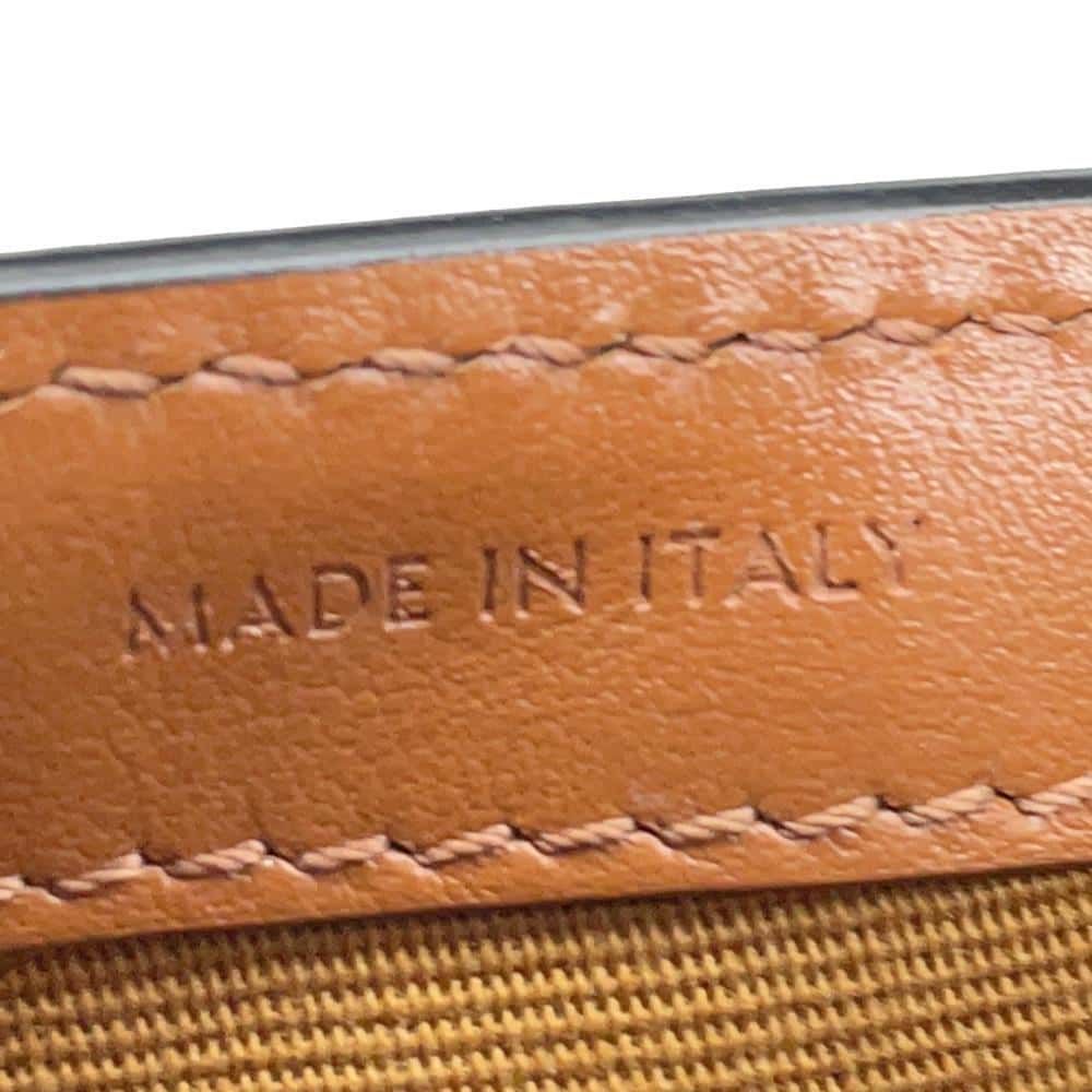 セリーヌ チェーンウォレット トリオンフ マイヨン PVC 10F822CZT  