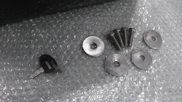 リアボックス