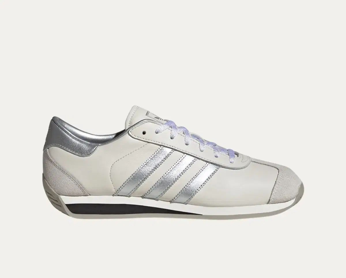 245 adidas アディダス カントリー 2 チョーク 白 シルバー