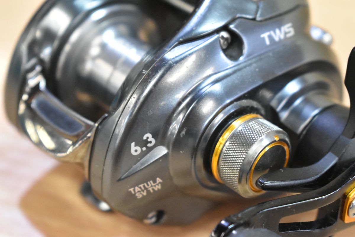 ダイワ 17 タトゥーラ SV TW 6.3R ベイトリール 右ハンドル