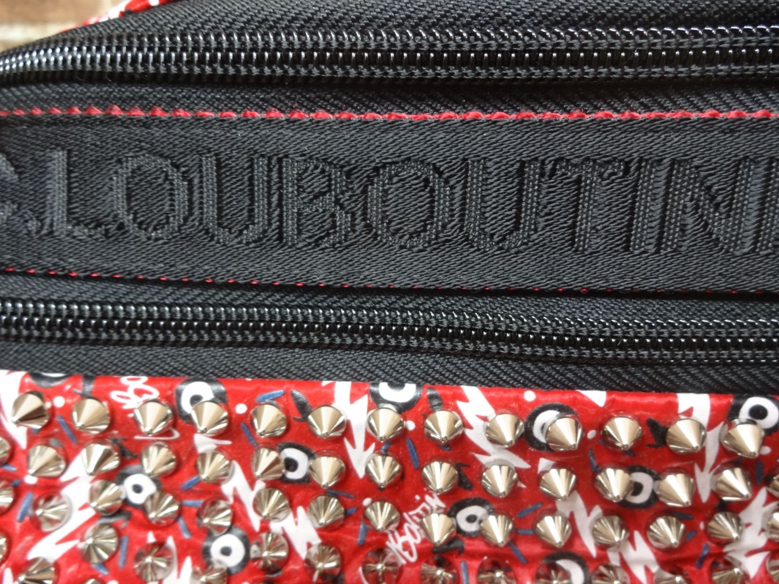 クリスチャン ルブタン Christian Louboutin PARISNYC スタッズ ボディ