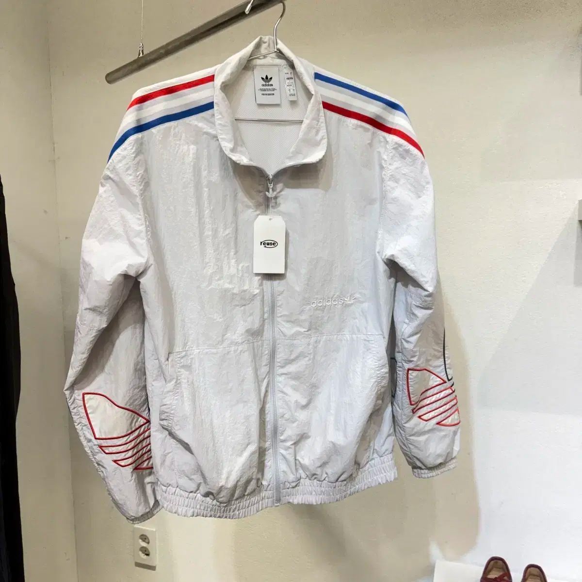 アディダス 3本線 ウィンドブレーカー ジャケット