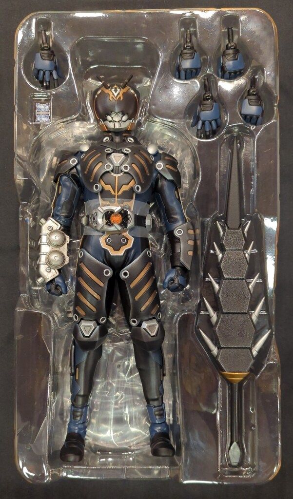 メディコム・トイ RAH DX 仮面ライダー龍騎 オルタナティブ