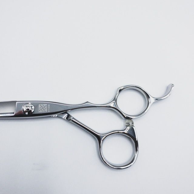 未使用 内海 ウツミ UTSUMI OL625 シザー 美容ハサミ 新品未使用【内海ウツミUTSUMI】U&U OL625 シザー オフセット