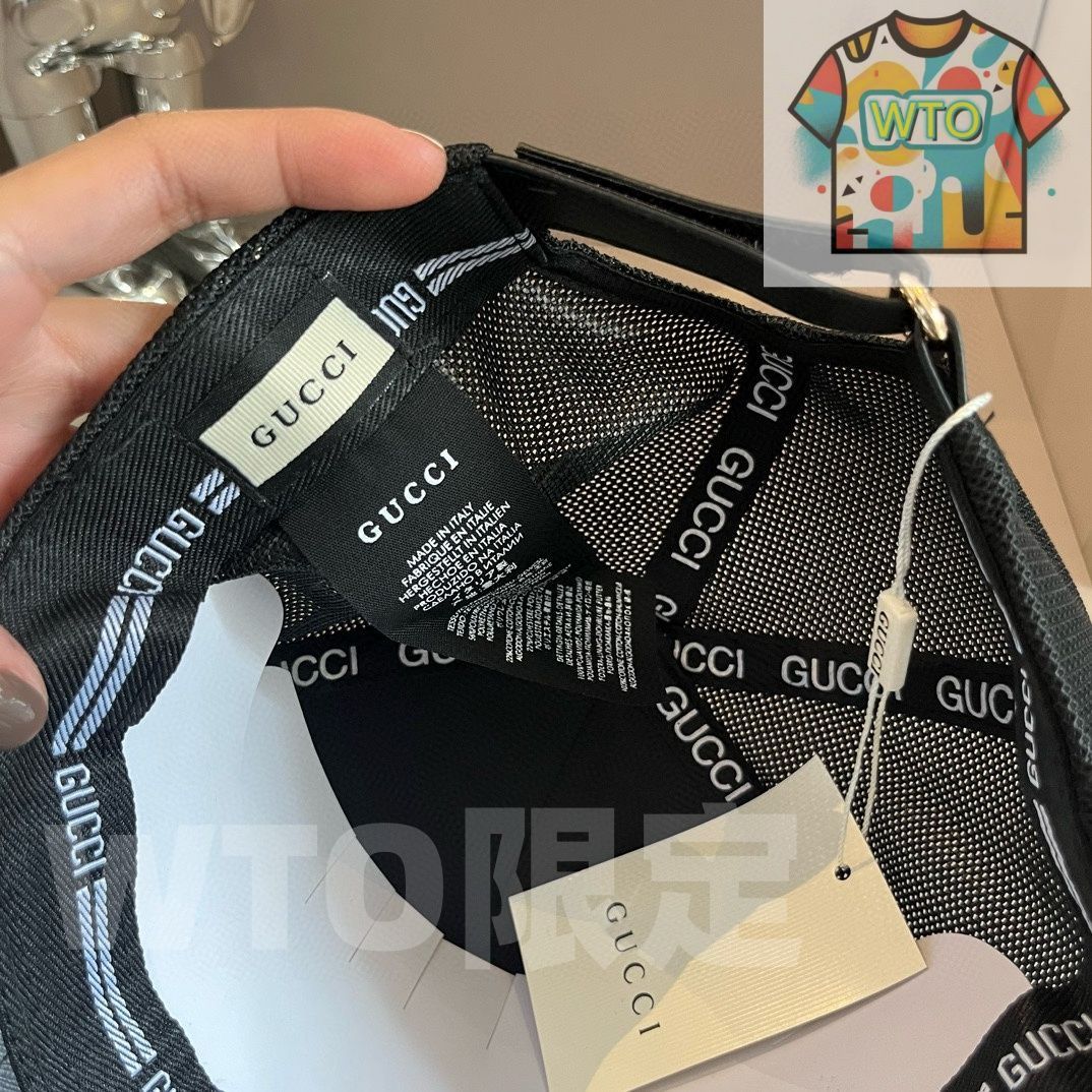 GUCCIベースポールキャップ GUCCI☆ダブルG付き レザー ベースボールキャップ☆すぐ届く