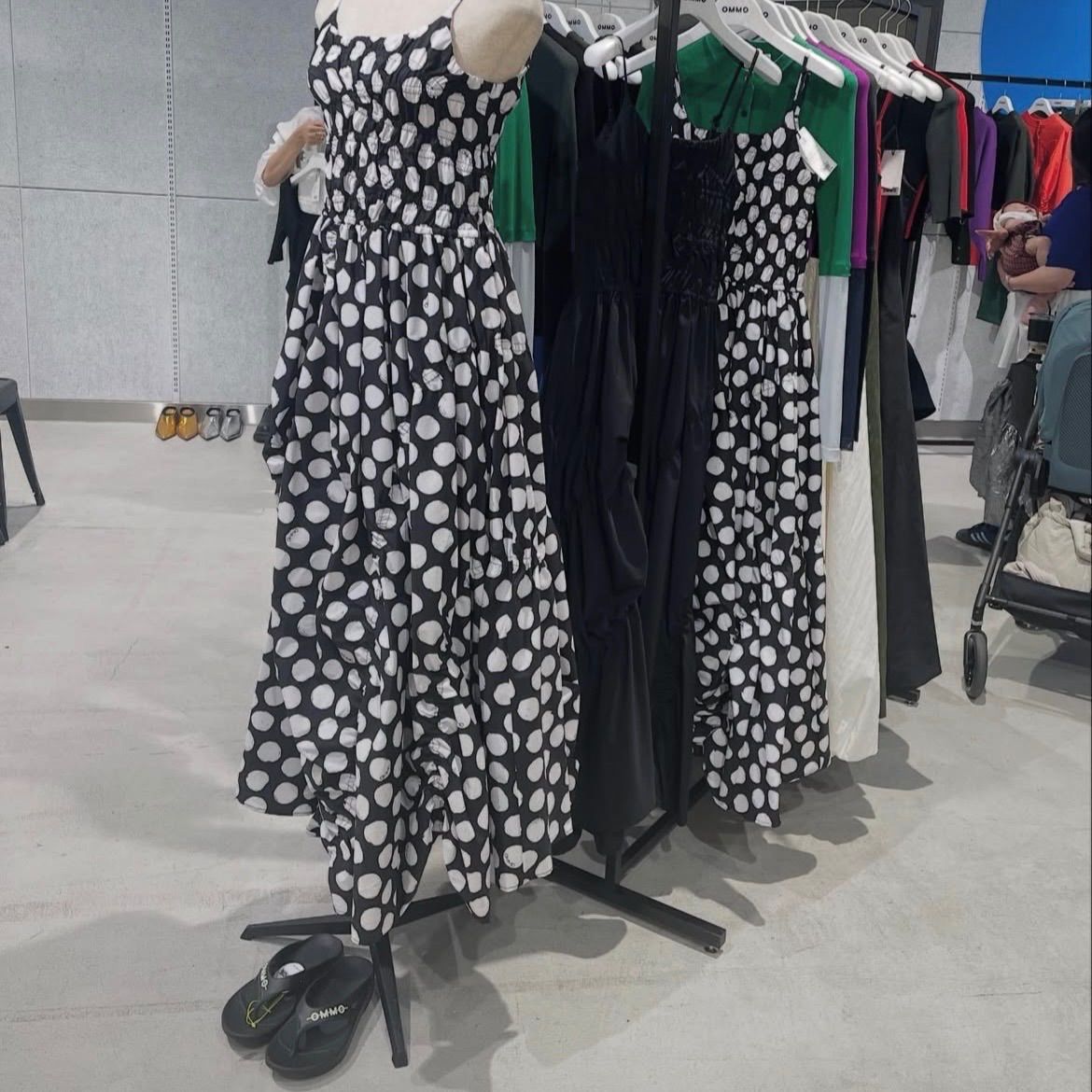 専用OMMO IRREGULAR SHIRRING CAMI OP パープル IRREGULAR SHIRRING CAMI OP（ワンピース）｜OMMO（オーエム