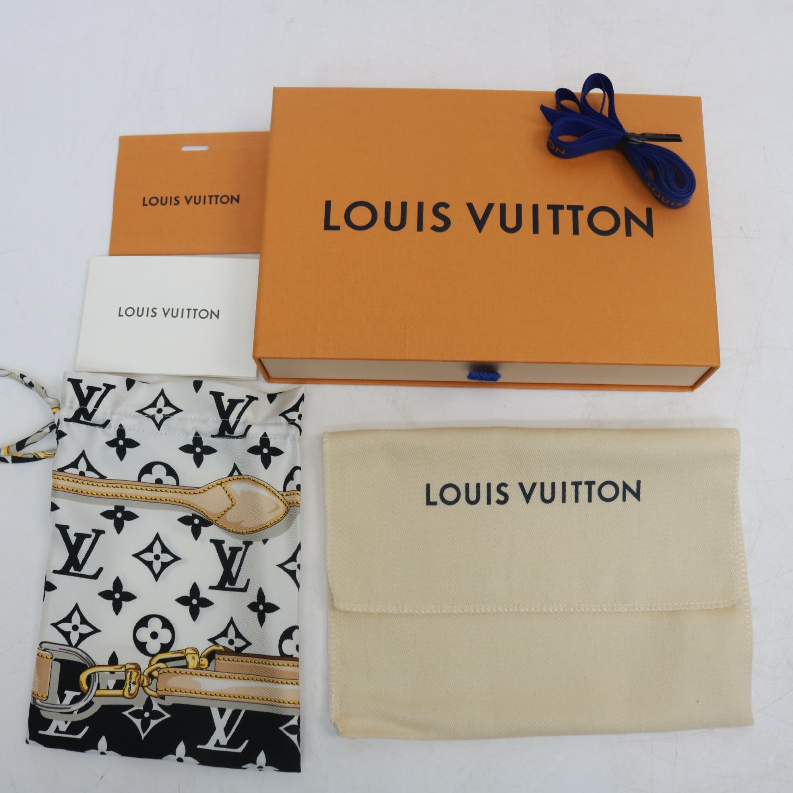 099)【未使用】LOUIS VUITTON マスク マイユノワール ブラック 元箱 専用のシルクポーチ付き ルイヴィトン - メルカリ