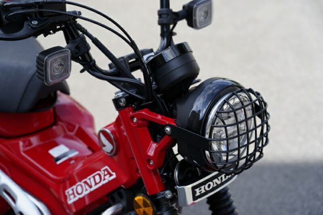 CT125ハンターカブ ヘッドライト