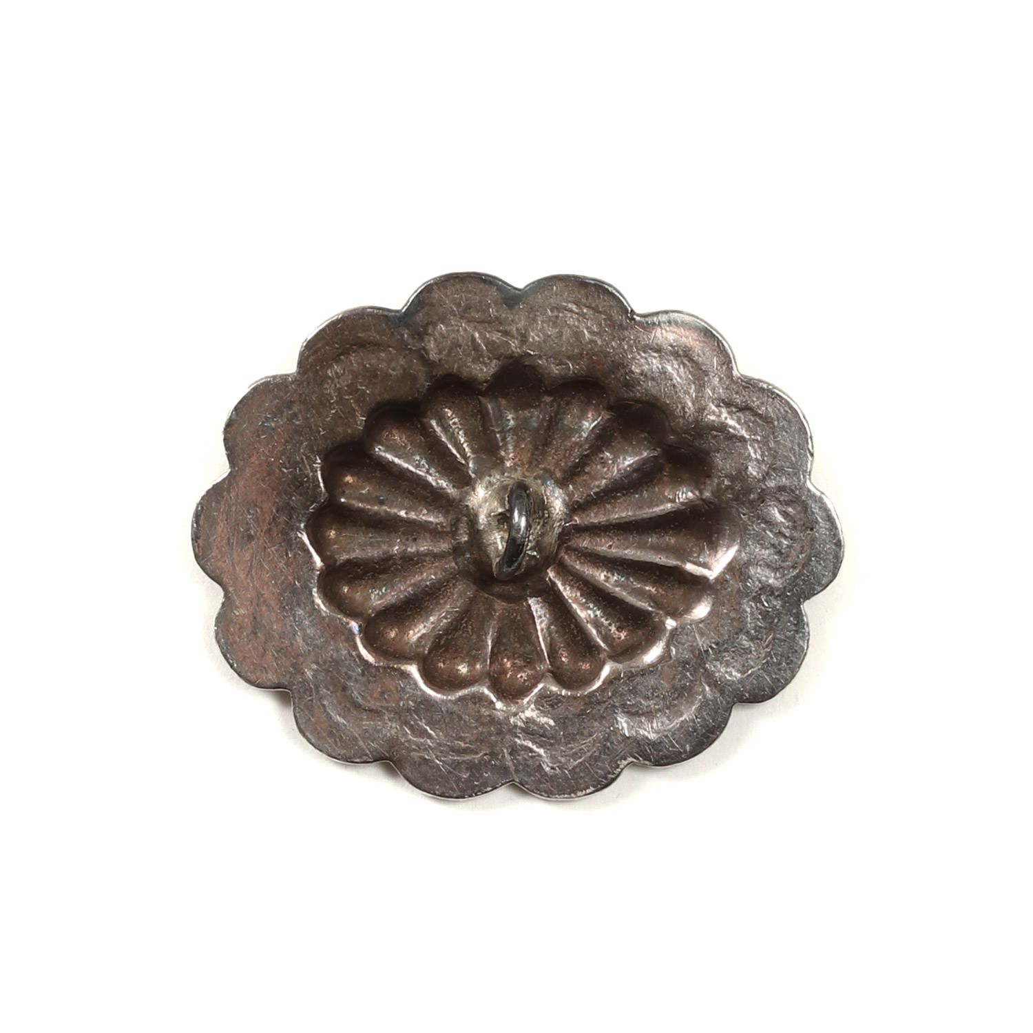 gorogoro すのチル　ハンドメイド goros ゴローズ 金メタル付き オーバル型 フラワーコンチョ