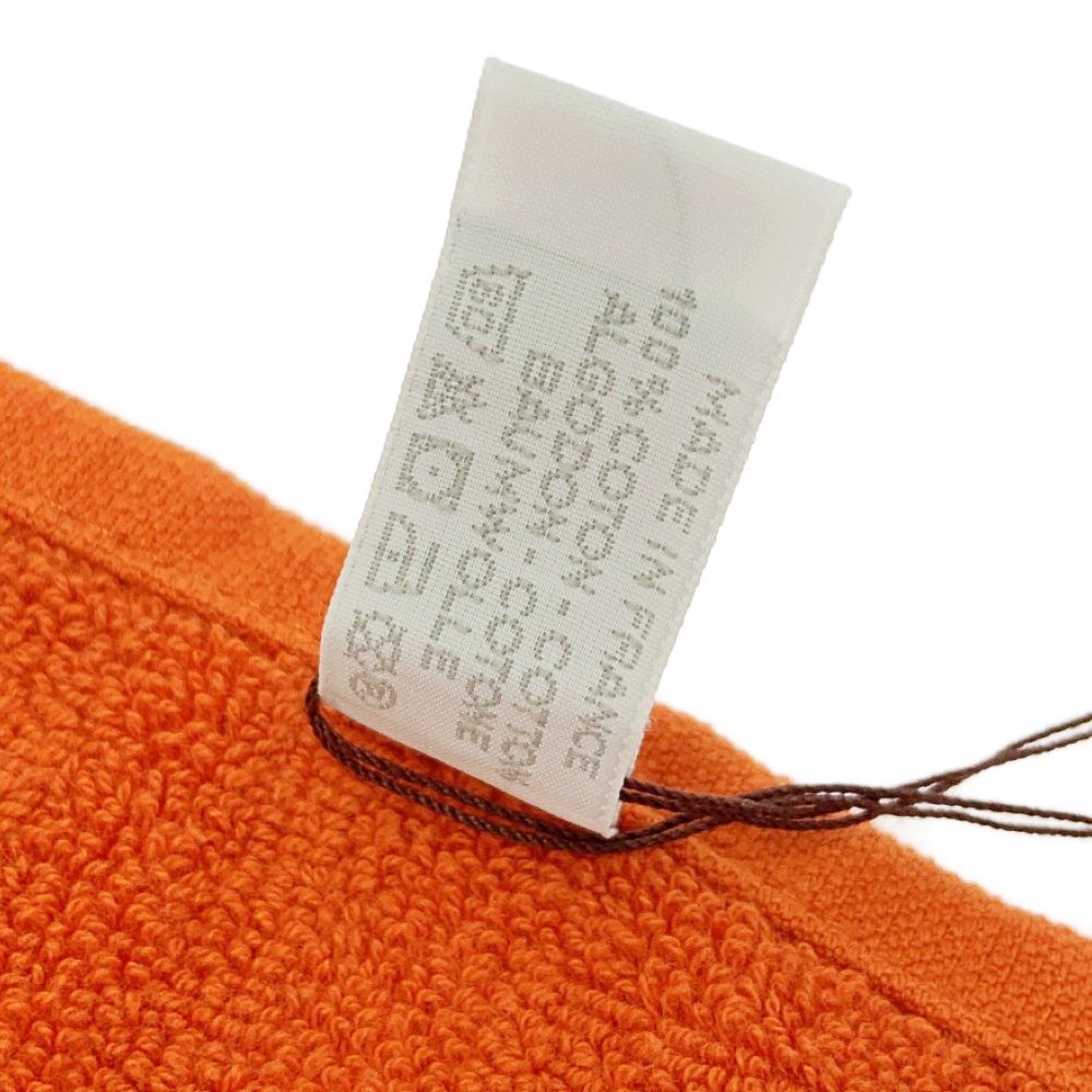 未使用品★HERMES★ タオル バスタオル ステアーズ 綿100％ オレンジ 未使用品☆HERMES☆ タオル バスタオル ステアーズ 綿100％ オレンジ
