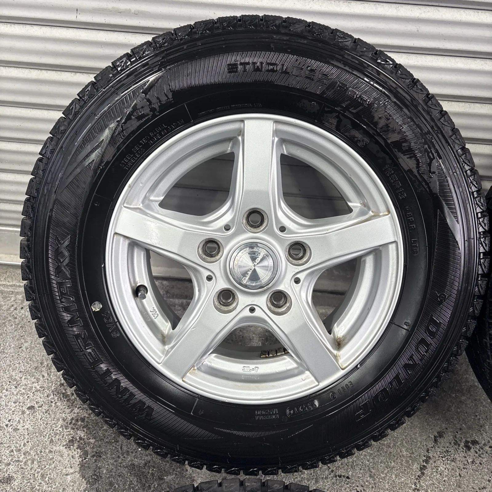 VIOLENTO 社外ホイールタイヤセット スタッドレス 165R13LT