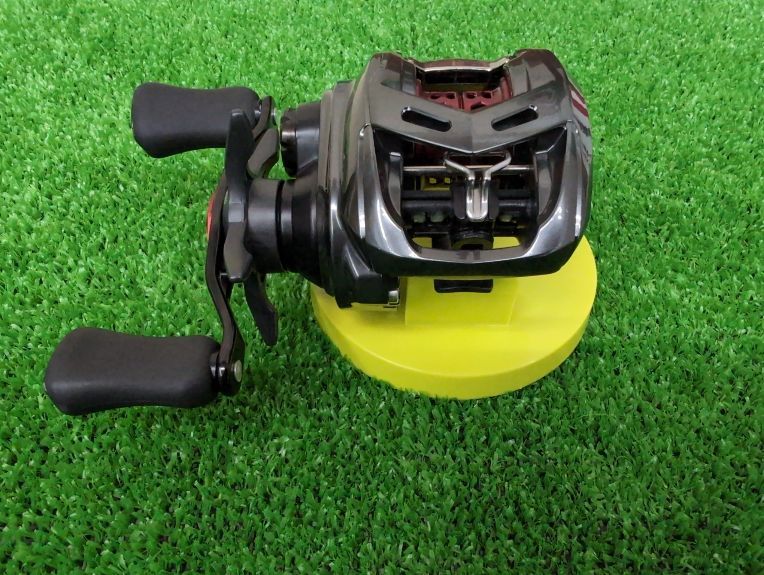 ダイワ　アルファス20エアーTW8.6R中古 中古品】 ダイワ 20アルファス AIR TW 8．6R: 中古