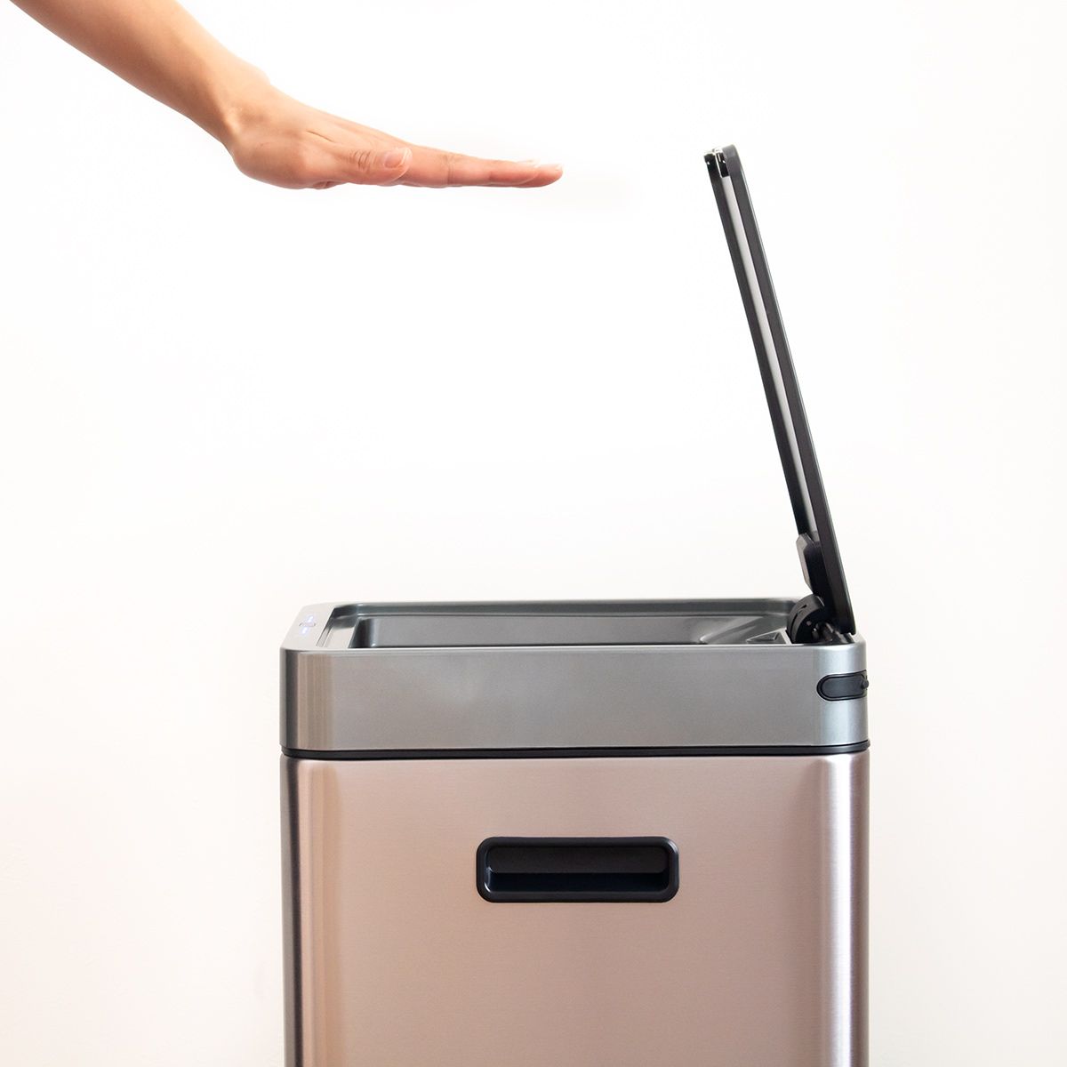 インテリア小物 EKO ゴミ箱 30L ミラージュスリムセンサービン 