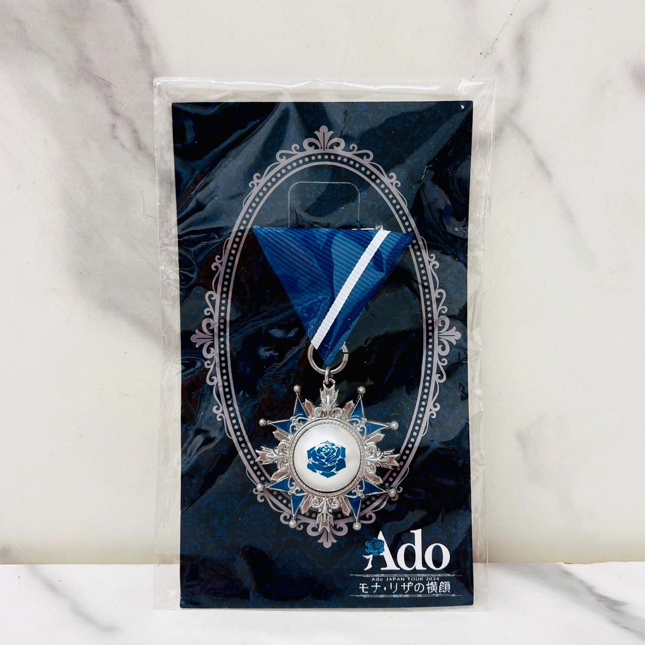 8個セット Ado ブローチ マーズ モナ・リザの横顔 Amazon.co.jp: ado モナリザの横顔 VIP特典ブローチ : おもちゃ