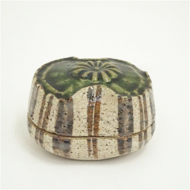 織部焼 山口茂造 分銅香合（共箱） 茶道具 茶道 香道 香道具