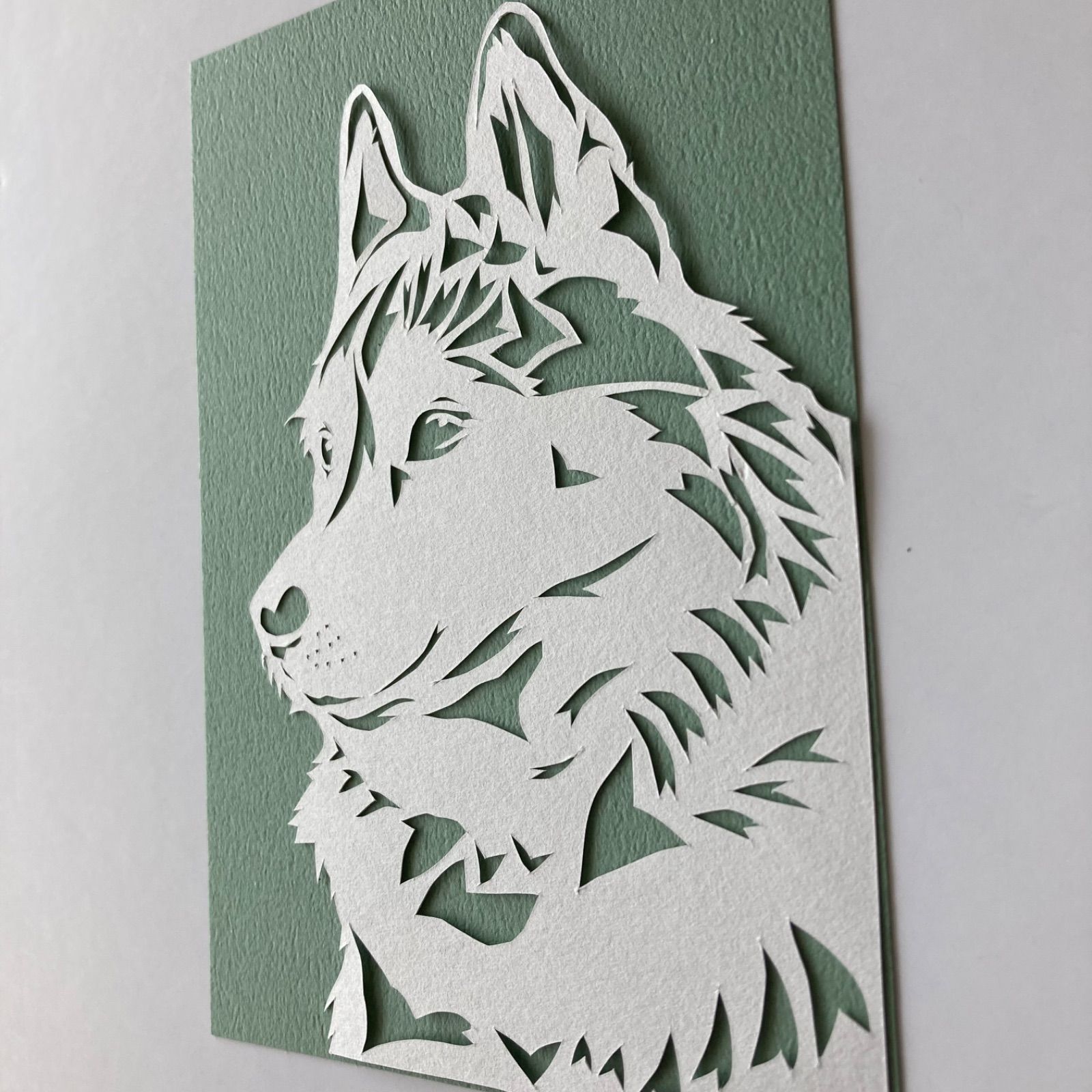 切り絵 【横顔シリーズ〜シベリアンハスキー<ナチュラルアイ