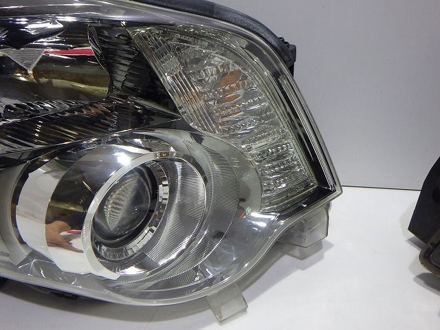 ヘッドライト左右