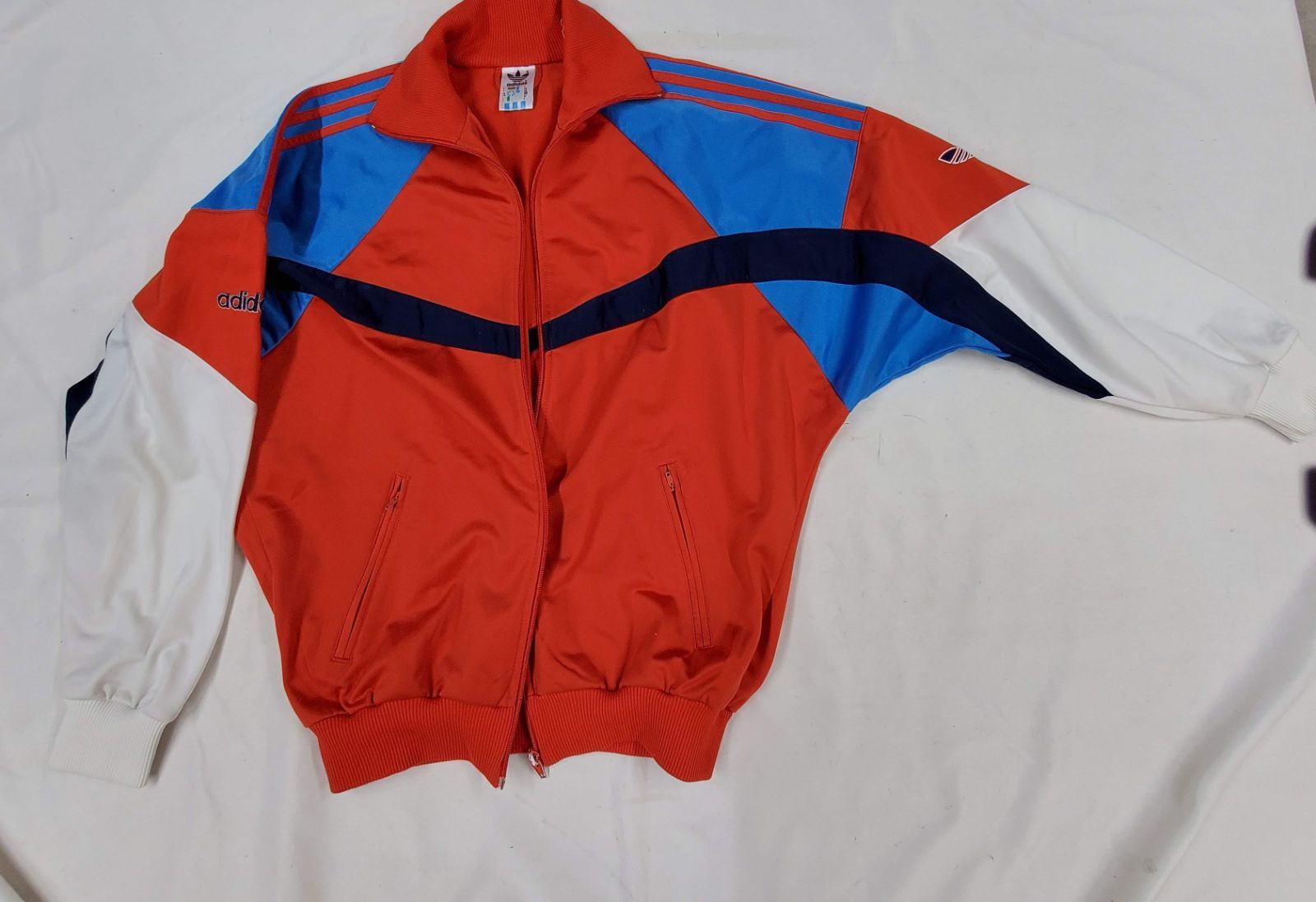 80s vintage adidas トラックジャケット　万国旗タグ　3XL アディダス 80s オールド トラックジャケット 銀タグ 万国旗タグ