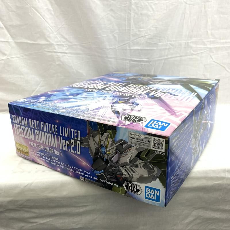 【中古】ｶﾞﾝﾀﾞﾑ）MG 1/100 ﾌﾘｰﾀﾞﾑｶﾞﾝﾀﾞﾑ Ver2.0 (ﾘｱﾙﾀｲﾌﾟｶﾗｰVer.) GUNDAM NEXT FUTURE限定[91][240091386857] MG 1/100 フリーダムガンダム Ver.2.0 (リアルタイプカラー Ver