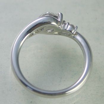婚約指輪 プラチナ ダイヤモンド リング 0.2カラット 鑑定書付 0.2ctup 