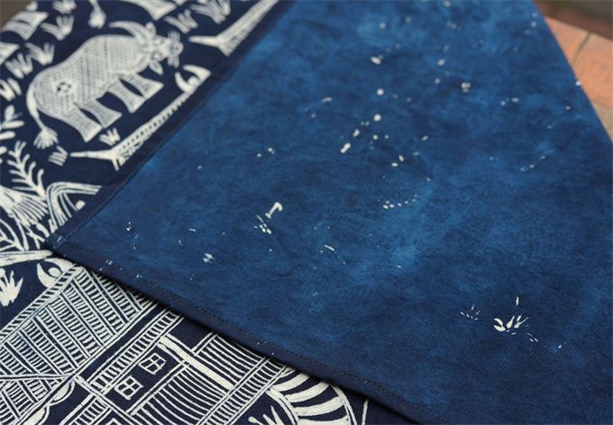 草木染・手作り】白鶴舞う藍染ろうけつ布｜天然素材×伝統美｜ろうけつ