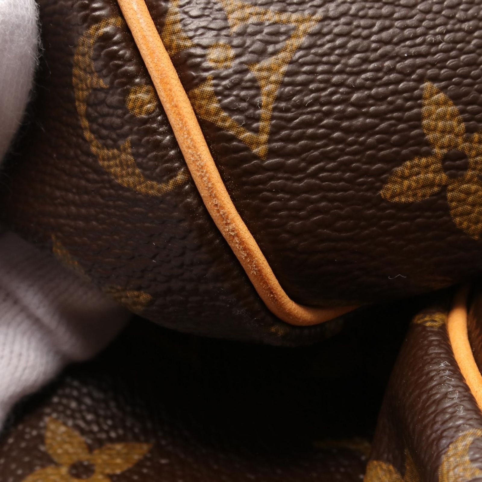 VUITTON ボストンバッグ