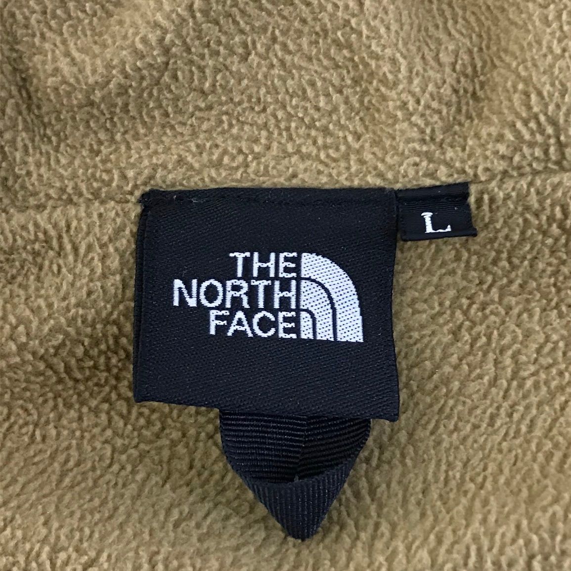 ノースフェイスマウンテンジャケット刺繡 hyventドローコード 黒 K176