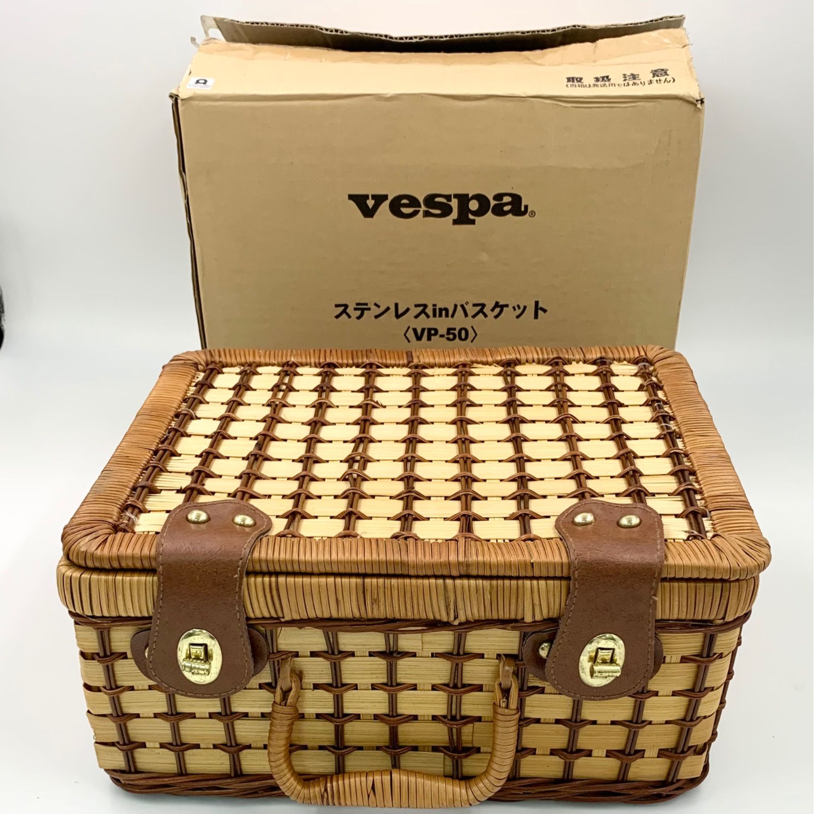 オリジナル Vespa ピクニックバスケット 食器 - kintarogroup.com