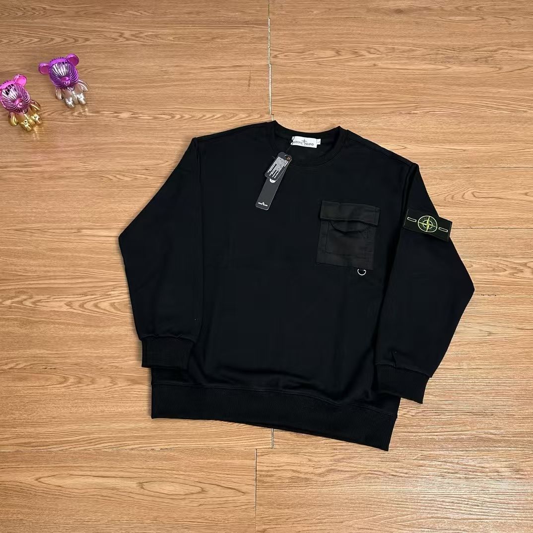 新品未使用Stone Island ストーンアイランド クルーネック スウェット 