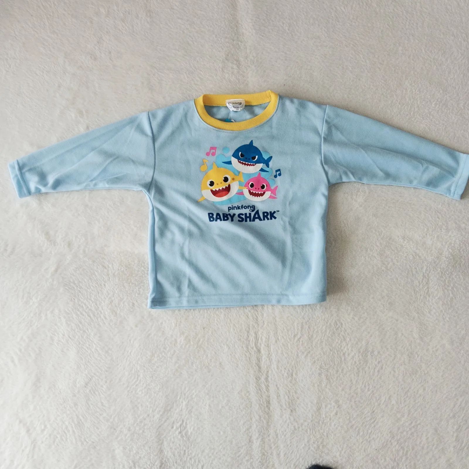 新品 パジャマ 上下セット シャーク ブルー Baby Shark ベイビーシャーク】未使用品 キャラクターパジャマ