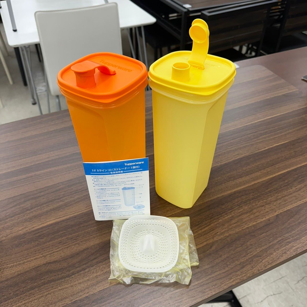 タッパーウェア ＊ Sライン 2L タッパーウェア 2LSラインG2（2個